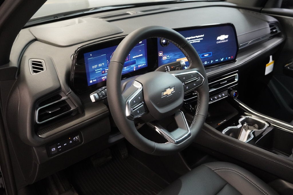 2027 Chevrolet Traverse LT 2LT