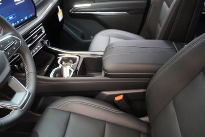 2027 Chevrolet Traverse LT 2LT