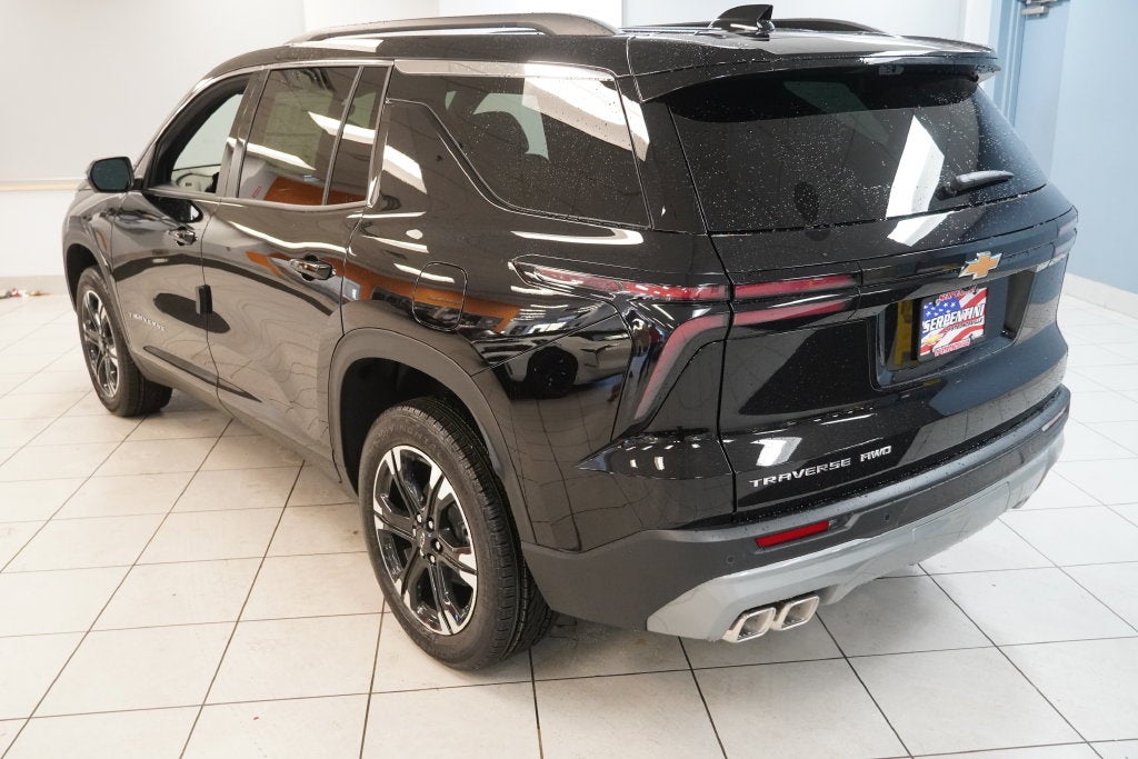 2027 Chevrolet Traverse LT 2LT