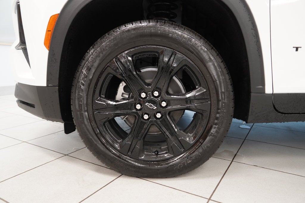 2027 Chevrolet Traverse LT 2LT