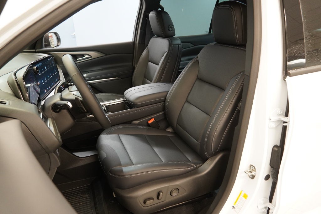 2027 Chevrolet Traverse LT 2LT