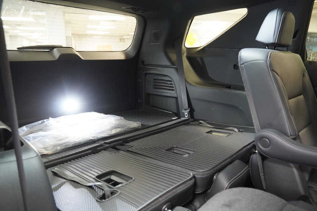 2027 Chevrolet Traverse LT 2LT