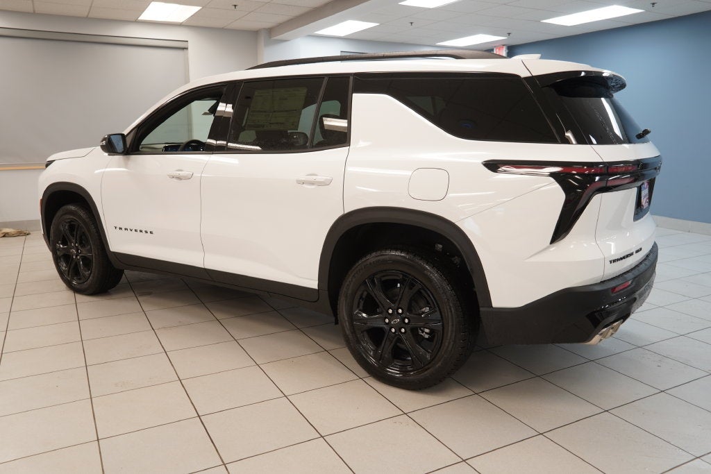 2027 Chevrolet Traverse LT 2LT