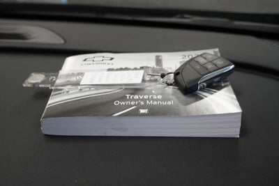 2026 Chevrolet Traverse LT 2LT