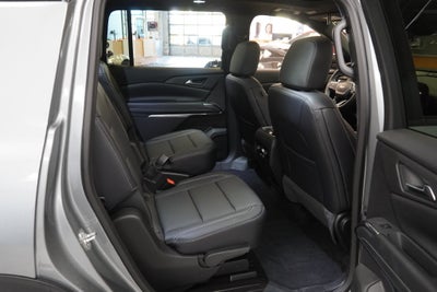 2027 Chevrolet Traverse LT 2LT