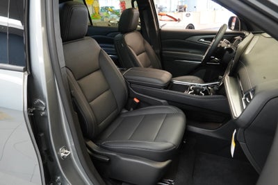 2027 Chevrolet Traverse LT 2LT
