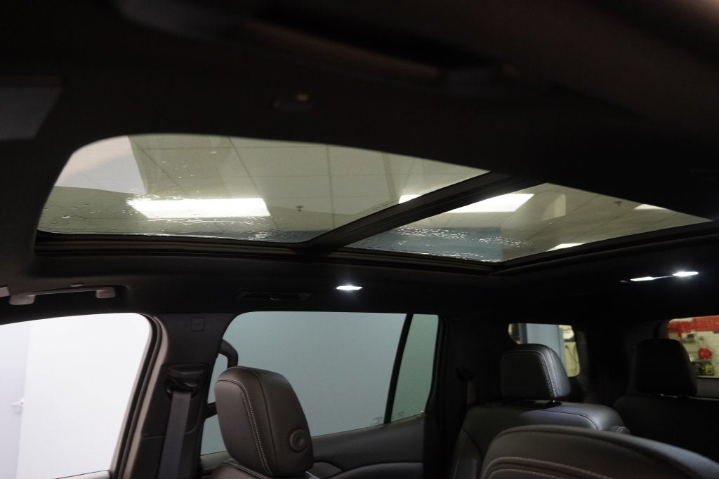 2027 Chevrolet Traverse LT 2LT