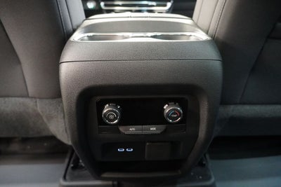 2027 Chevrolet Traverse LT 2LT