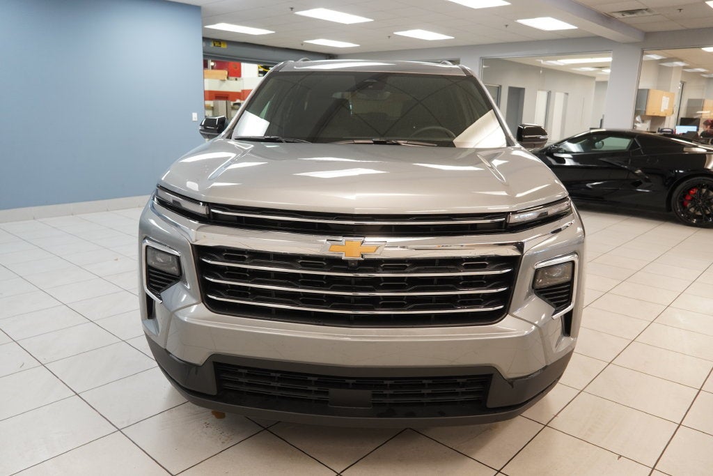 2027 Chevrolet Traverse LT 2LT