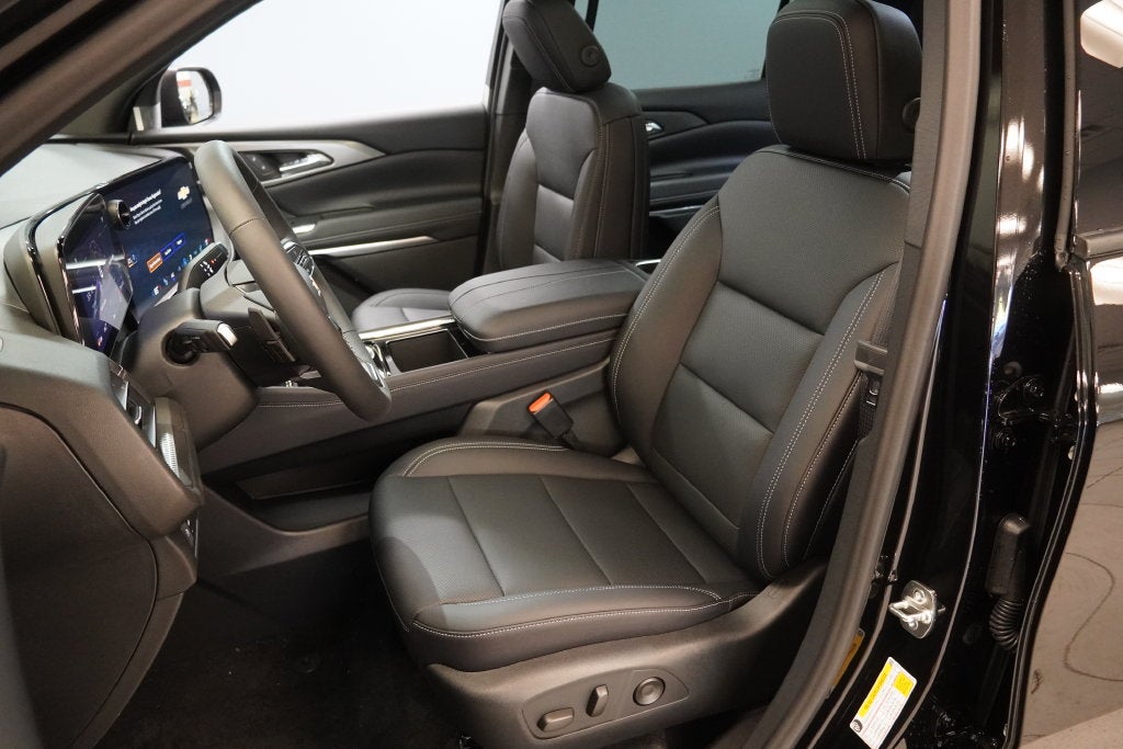 2027 Chevrolet Traverse LT 2LT