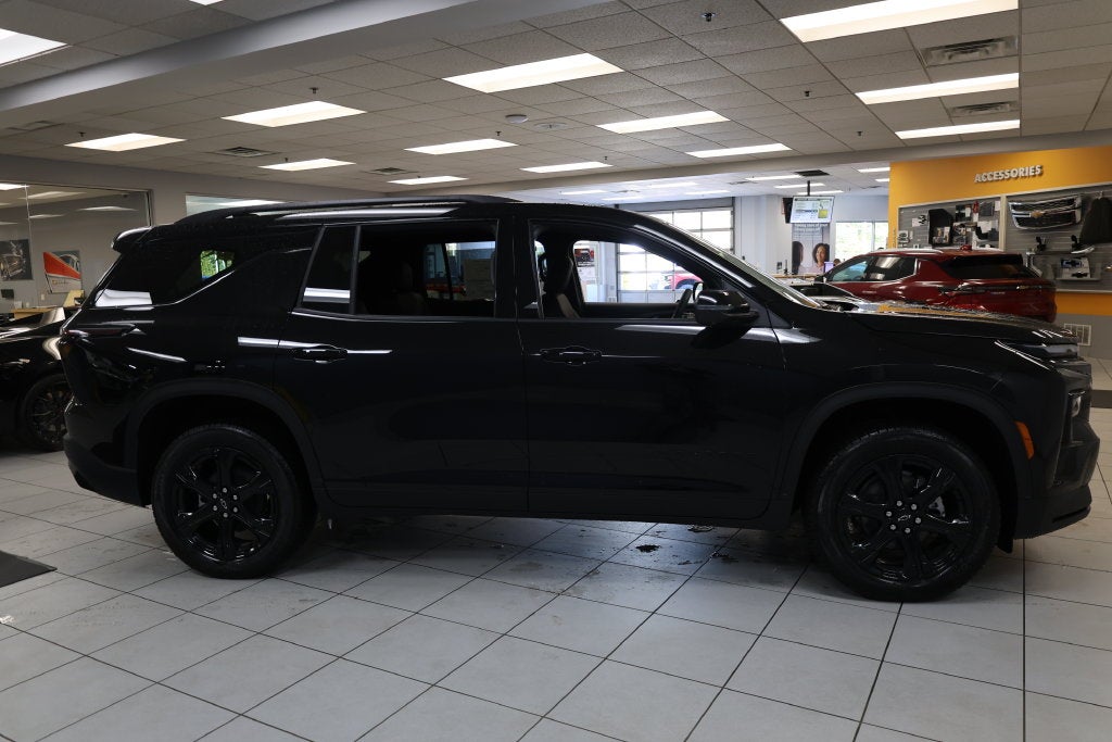 2027 Chevrolet Traverse LT 2LT