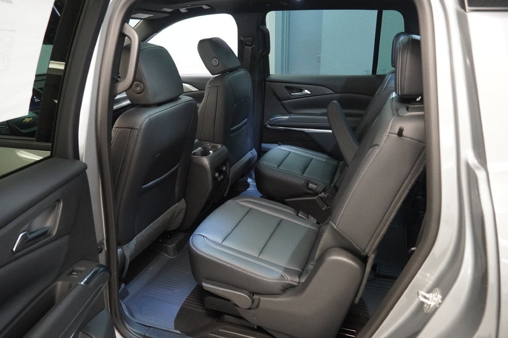 2027 Chevrolet Traverse LT 2LT