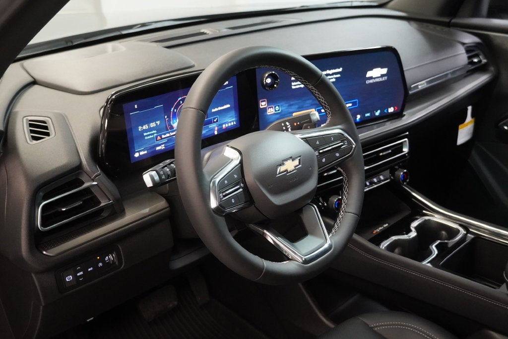 2027 Chevrolet Traverse LT 2LT