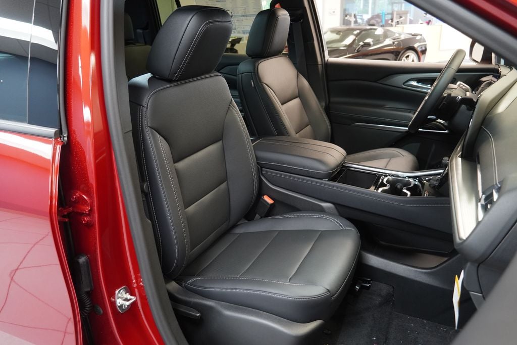 2026 Chevrolet Traverse LT 2LT