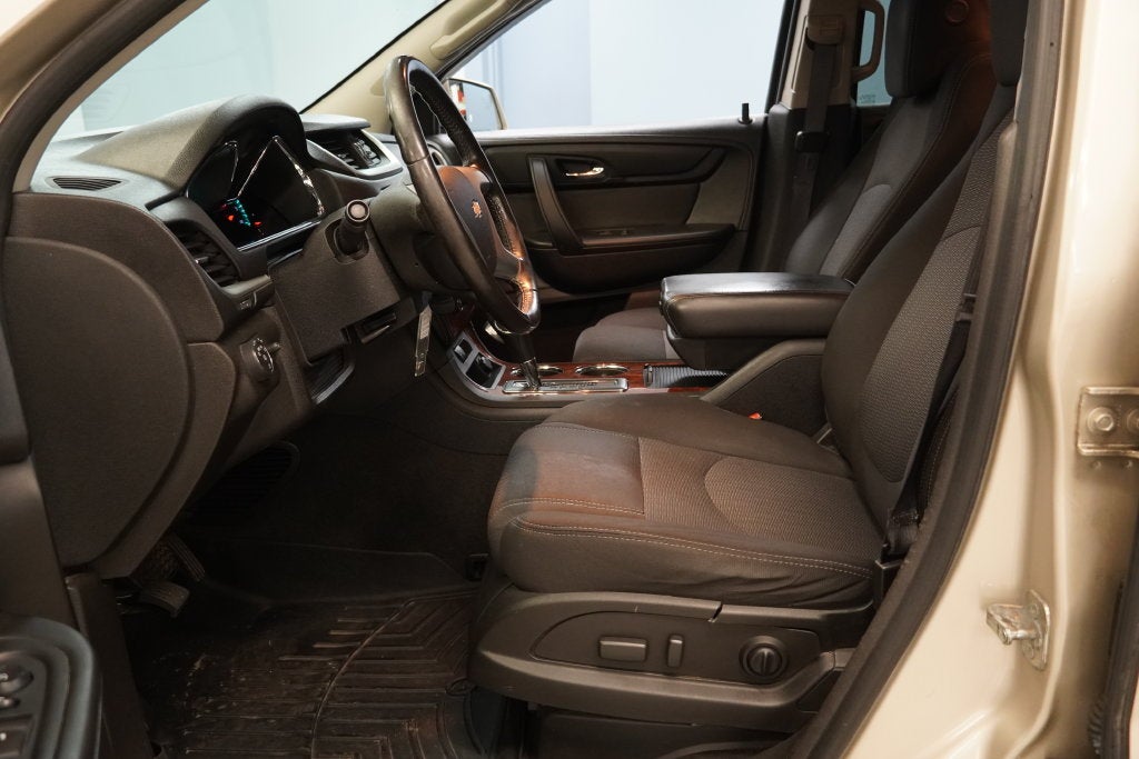 2013 Chevrolet Traverse LT 1LT