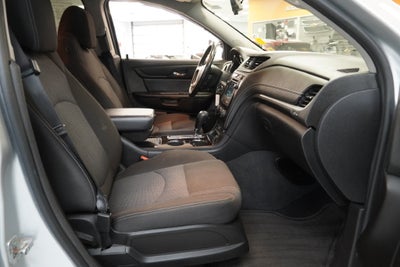 2016 Chevrolet Traverse LT 1LT ( AWD )