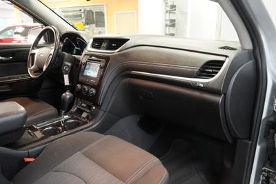 2016 Chevrolet Traverse LT 1LT ( AWD )