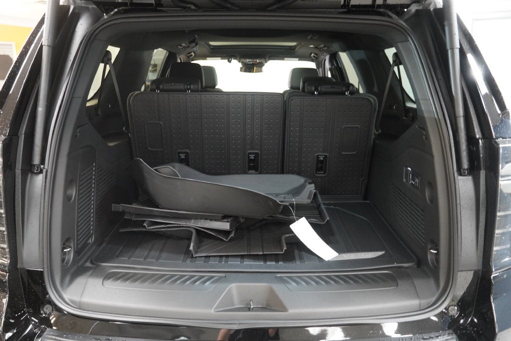 2027 Chevrolet Suburban LT