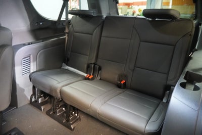 2027 Chevrolet Suburban LT
