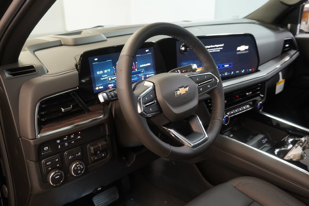 2027 Chevrolet Suburban LT