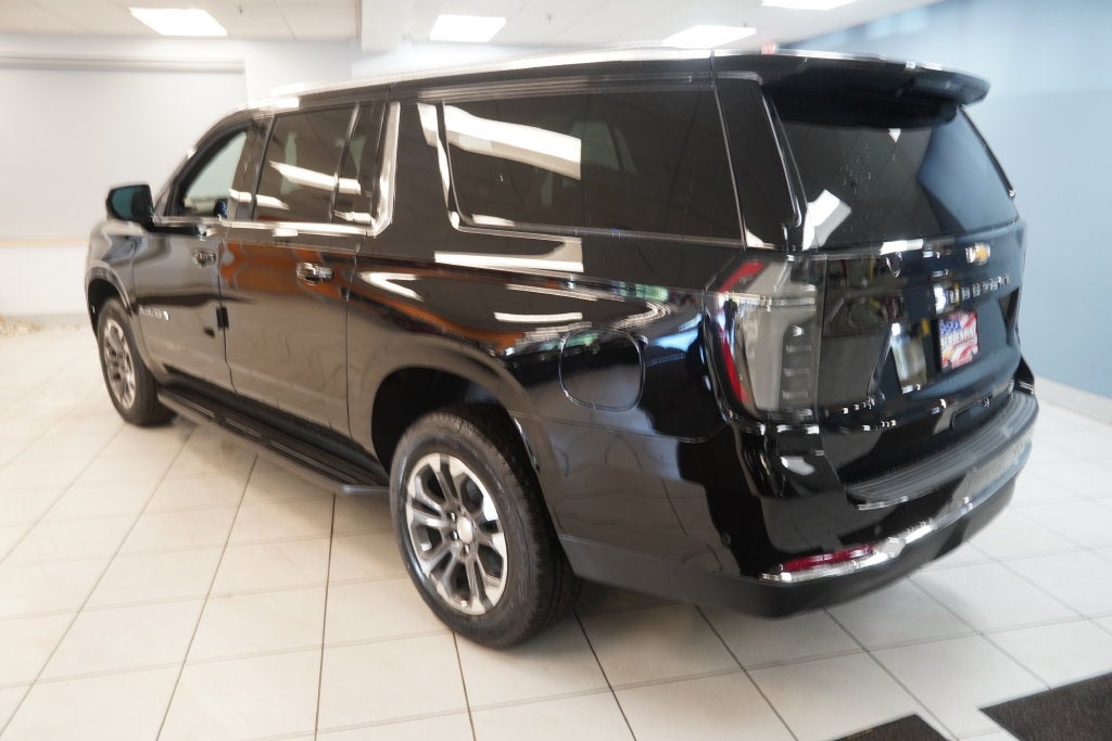 2027 Chevrolet Suburban LT