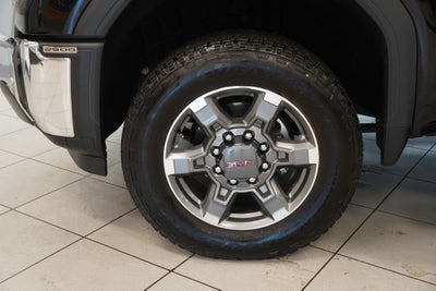 2026 GMC Sierra 2500HD SLT CREW CAB 4X4