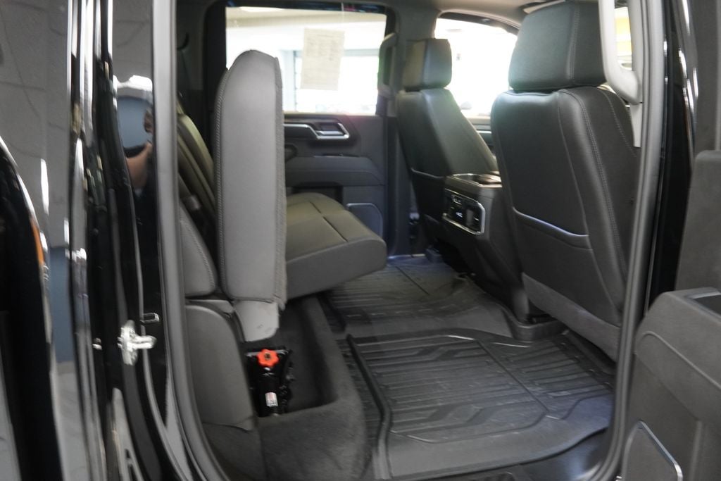 2026 GMC Sierra 2500HD SLT CREW CAB 4X4