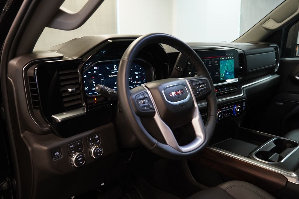 2026 GMC Sierra 2500HD SLT CREW CAB 4X4