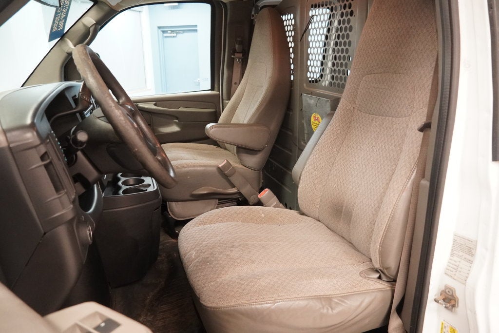 2014 GMC Savana 2500 Work Van ( TOW - OUT SPECIAL )