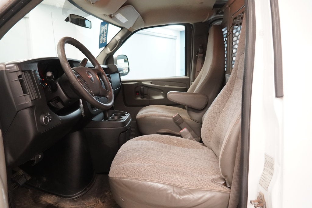2014 GMC Savana 2500 Work Van ( TOW - OUT SPECIAL )