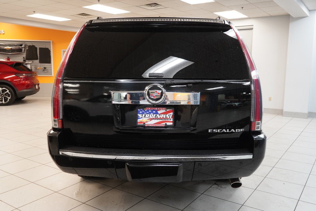 2013 Cadillac Escalade ESV Premium (AWD)
