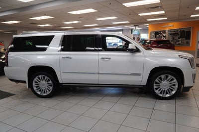2017 Cadillac Escalade ESV Platinum Edition 4WD