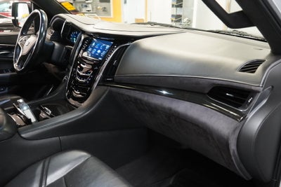 2017 Cadillac Escalade ESV Platinum Edition 4WD
