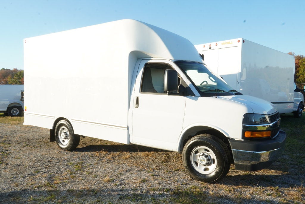2026 Chevrolet Express 3500 Work Van Cutaway