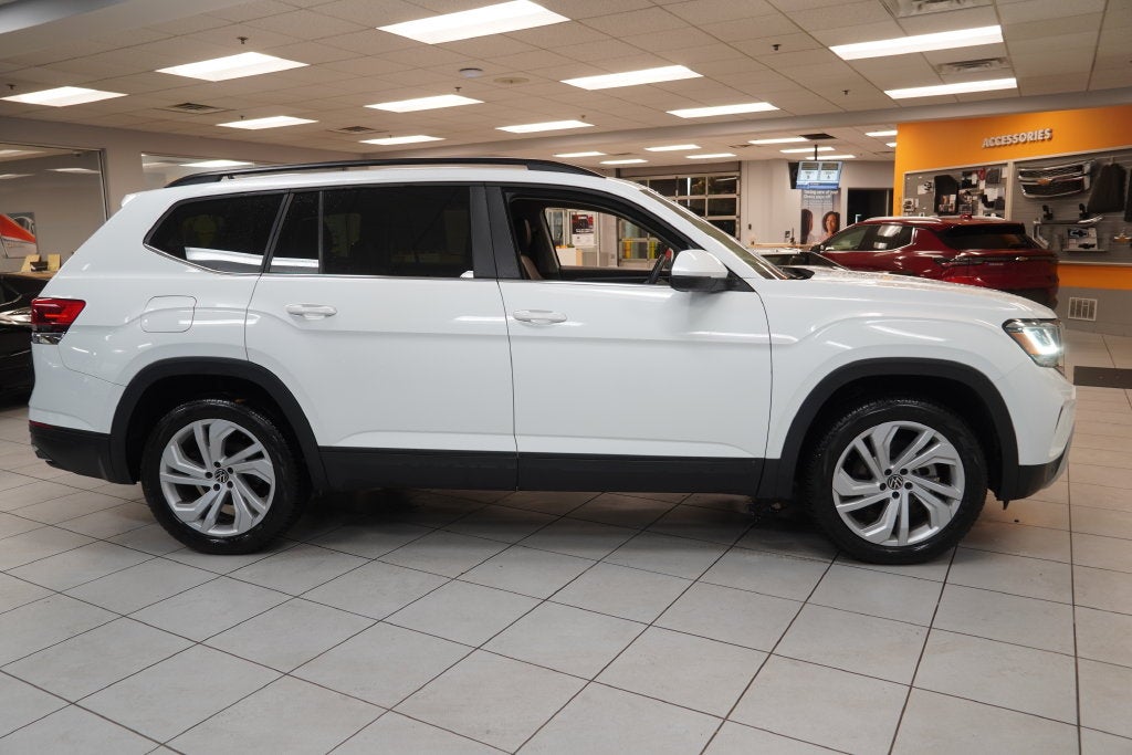 2022 Volkswagen Atlas 3.6L V6 SE w/Technology (AWD)