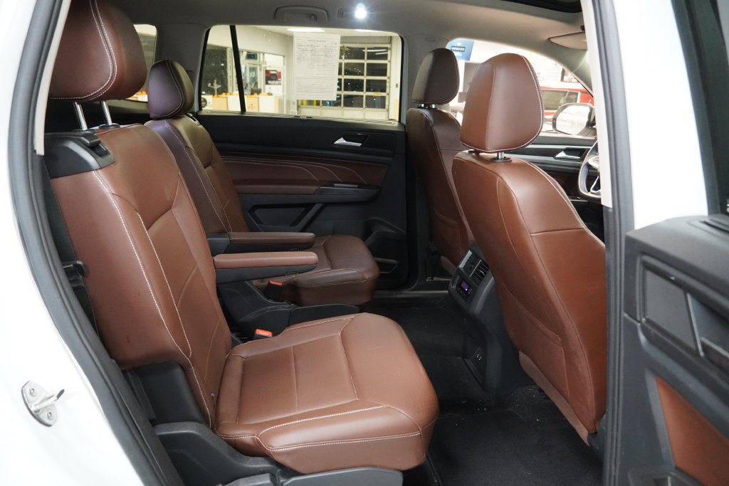 2022 Volkswagen Atlas 3.6L V6 SE w/Technology (AWD)