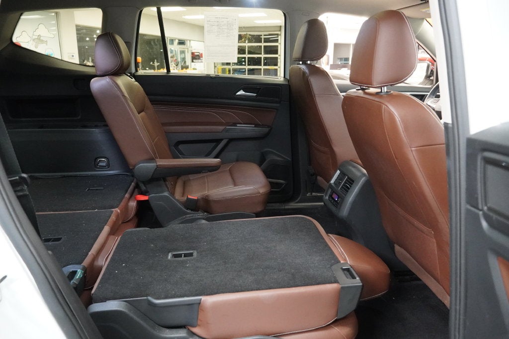 2022 Volkswagen Atlas 3.6L V6 SE w/Technology (AWD)
