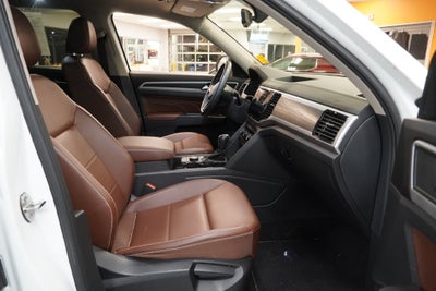 2022 Volkswagen Atlas 3.6L V6 SE w/Technology (AWD)