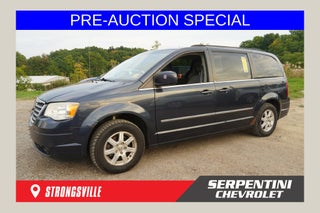 2009 Chrysler Town &amp; Country Touring ( TOW - OUT SPECIAL )