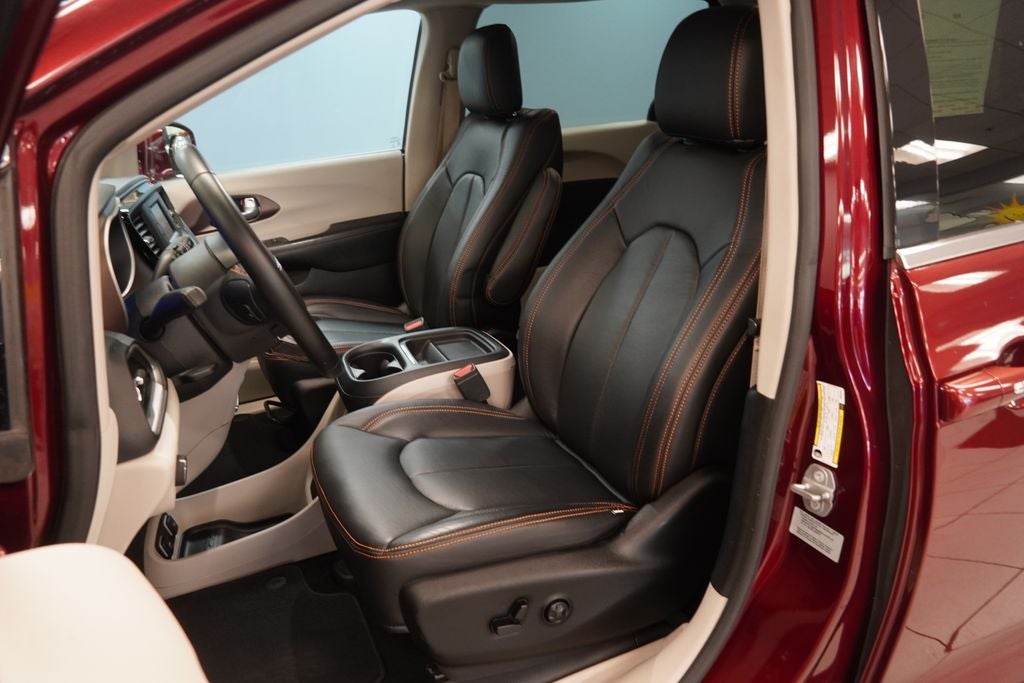 2017 Chrysler Pacifica Touring L
