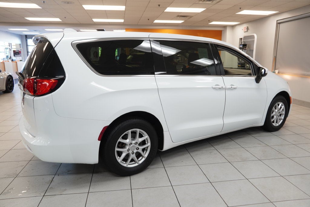 2017 Chrysler Pacifica Touring