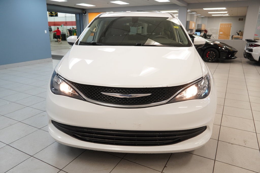 2017 Chrysler Pacifica Touring
