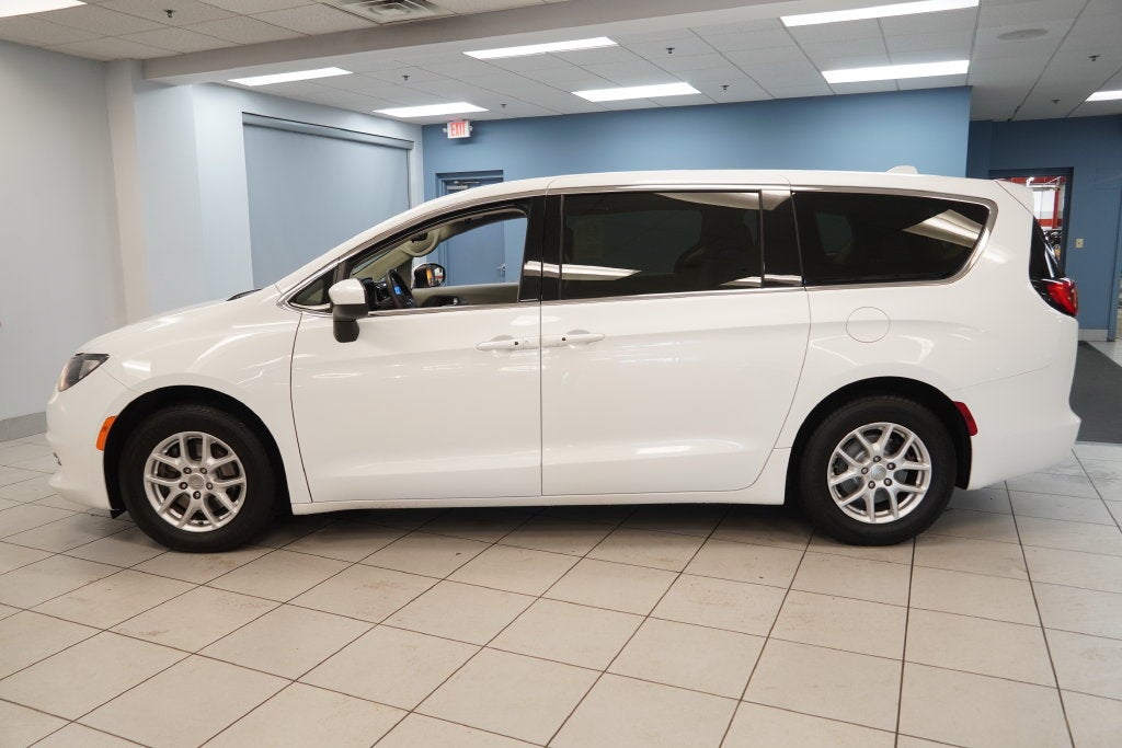 2017 Chrysler Pacifica Touring