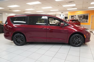 2020 Chrysler Pacifica Launch Edition (AWD)