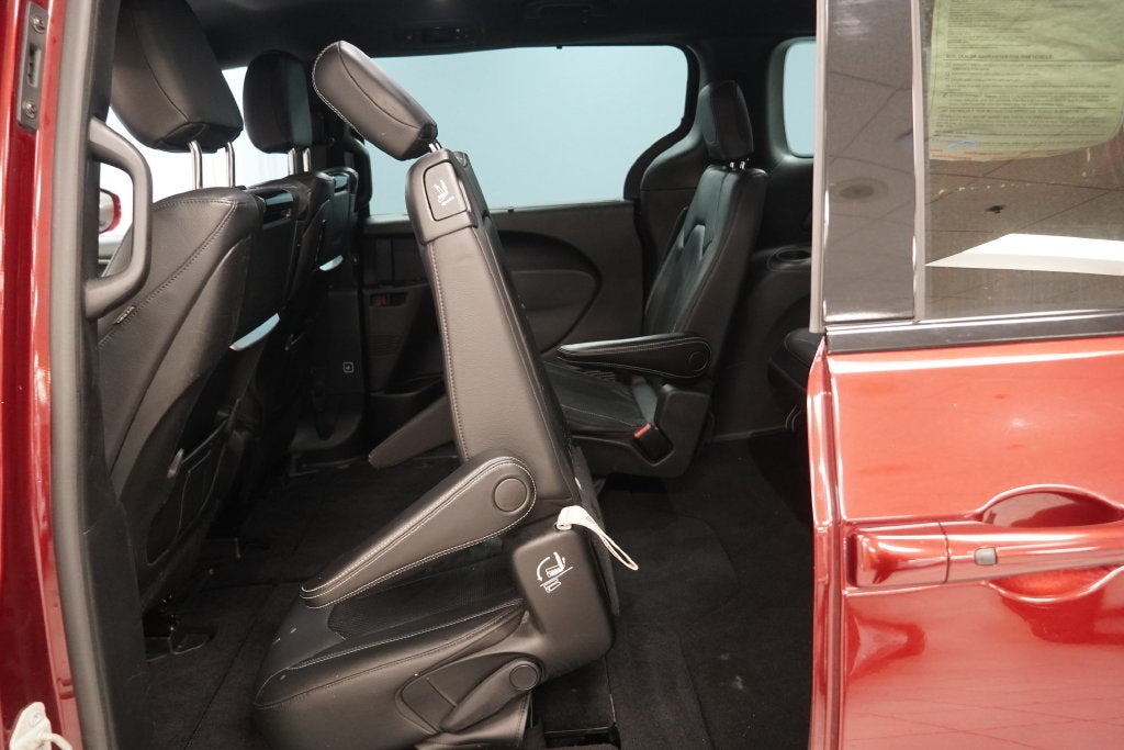 2020 Chrysler Pacifica Launch Edition (AWD)