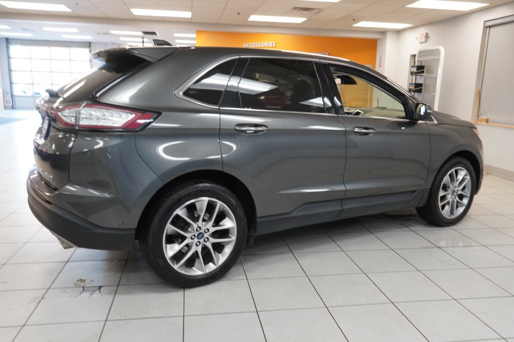 2018 Ford Edge Titanium ( AWD )