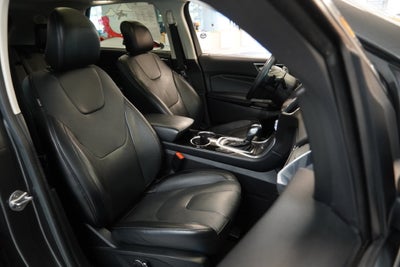 2018 Ford Edge Titanium ( AWD )