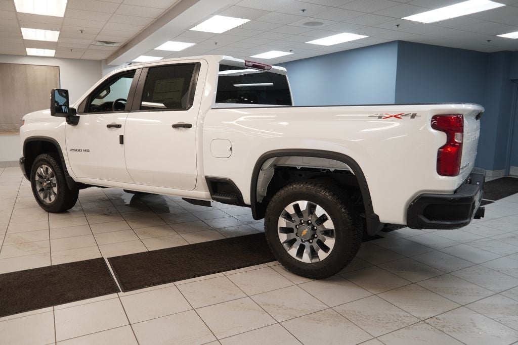 2026 Chevrolet Silverado 2500HD Custom