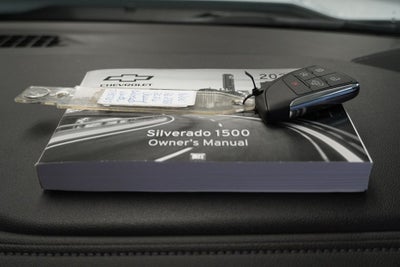 2026 Chevrolet Silverado 1500 LT LT1