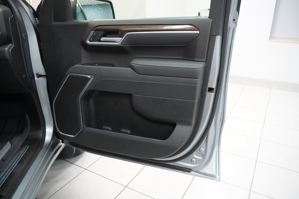 2026 Chevrolet Silverado 1500 LT LT1